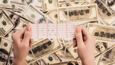 Победитель лотереи ($1,35 млрд) подал в суд за то, что о джекпоте узнали его же родные